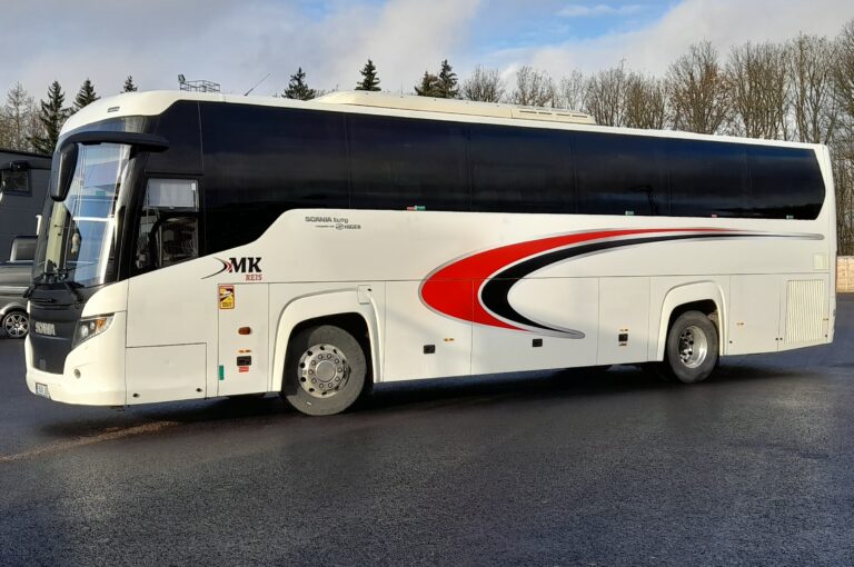 Bussid klassireisidele
